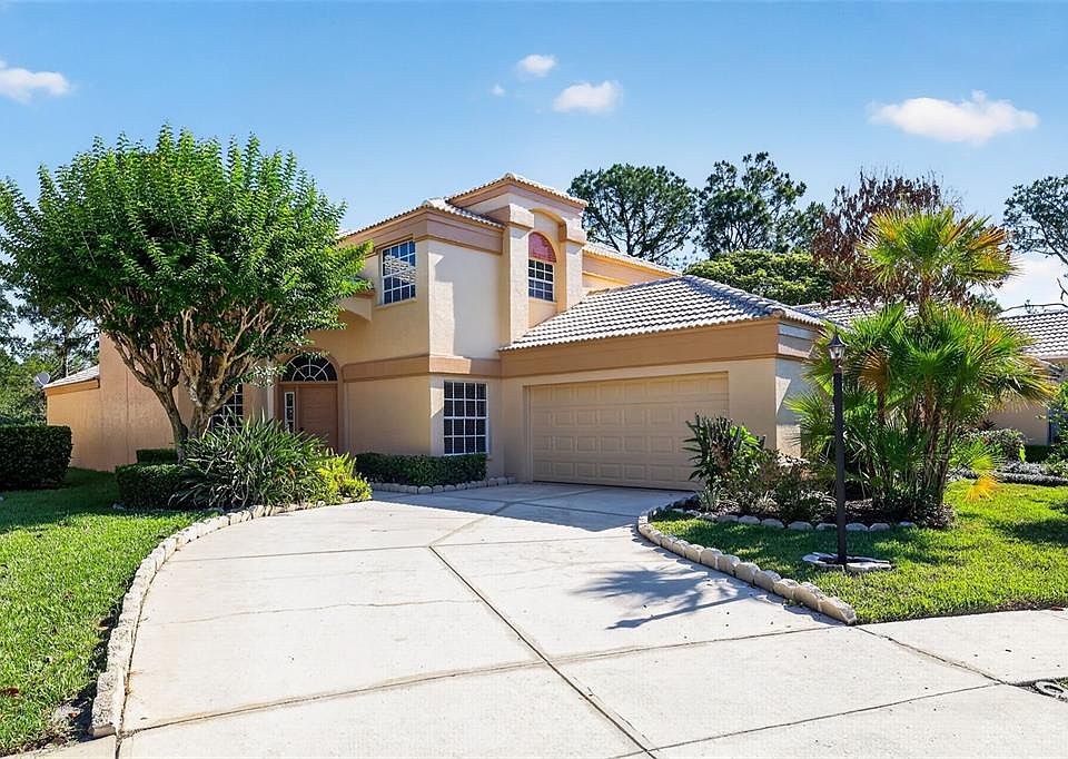 1st image of 9314 FAIRWAY LAKES COURT