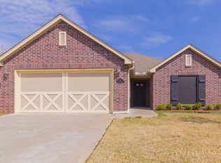 575 S 22nd Pl, Collinsville, OK 74021