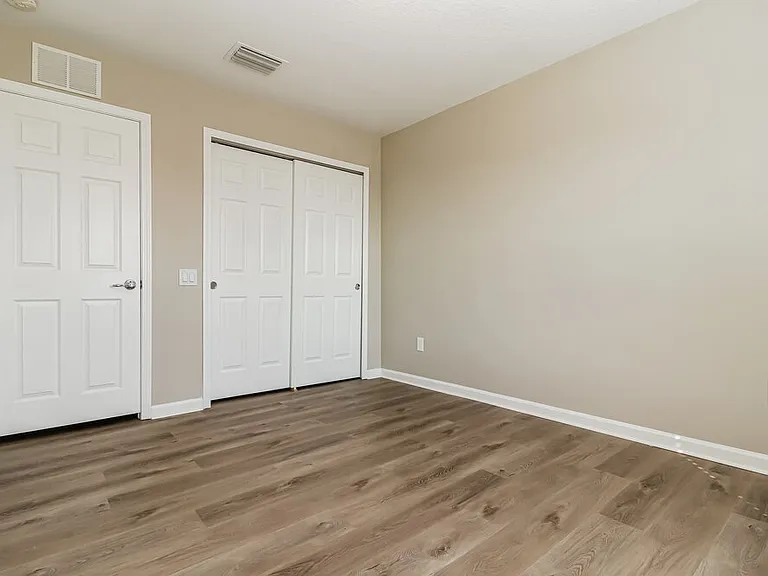 13945 Crater Cir — Photo 14