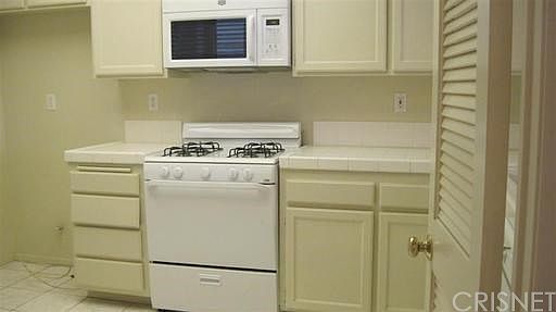 4th image of 26113 McBean Pkwy Unit 49