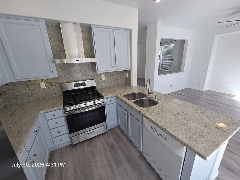 11673 Compass Point Dr N #3 — Photo 8
