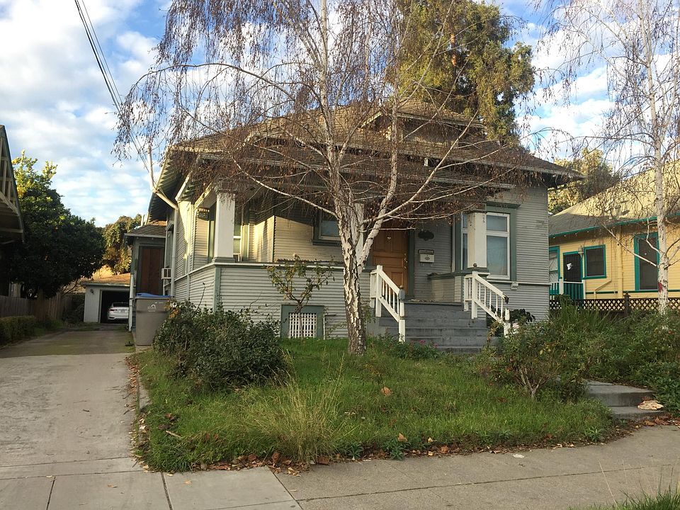 1st image of 685 S 10th St