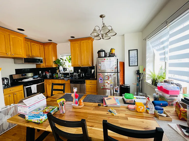 4207 161st St #3 — Photo 7