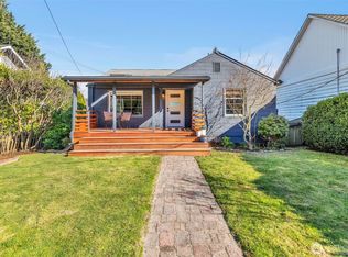 3206 22nd Avenue W, Seattle, WA 98199