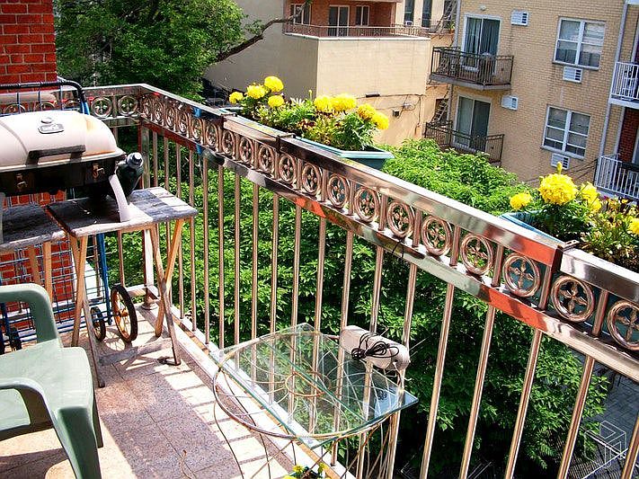 1st image of 3019 32nd St APT 7
