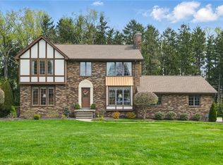 1058 Rimrock Rd, Greensburg, PA 15601