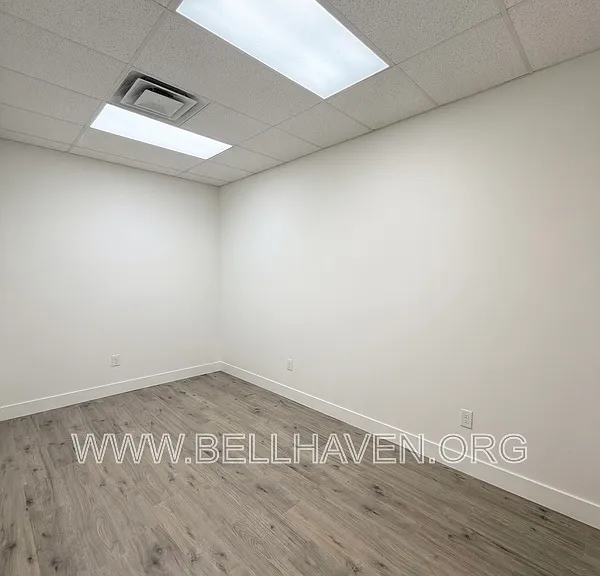 134 W Main St #1-8 — Photo 4