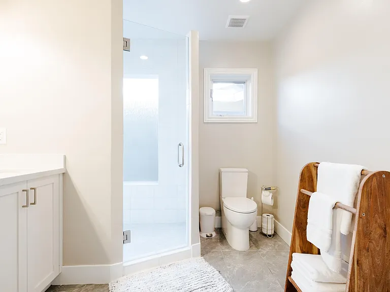 7602 N 14th Ave — Photo 19