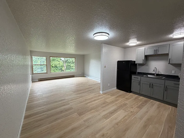 439 SW 156th St #1 — Photo 3