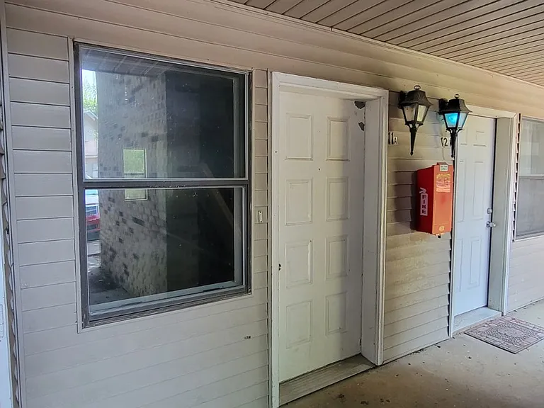 Apartment Close to Lyon College — Photo 22