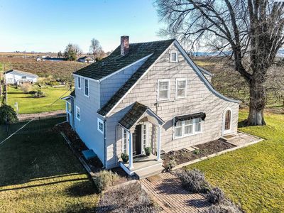 1921 Olmstead Rd, Grandview, WA, 98930