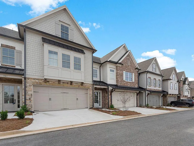 508 Springer Bnd NW — Photo 3