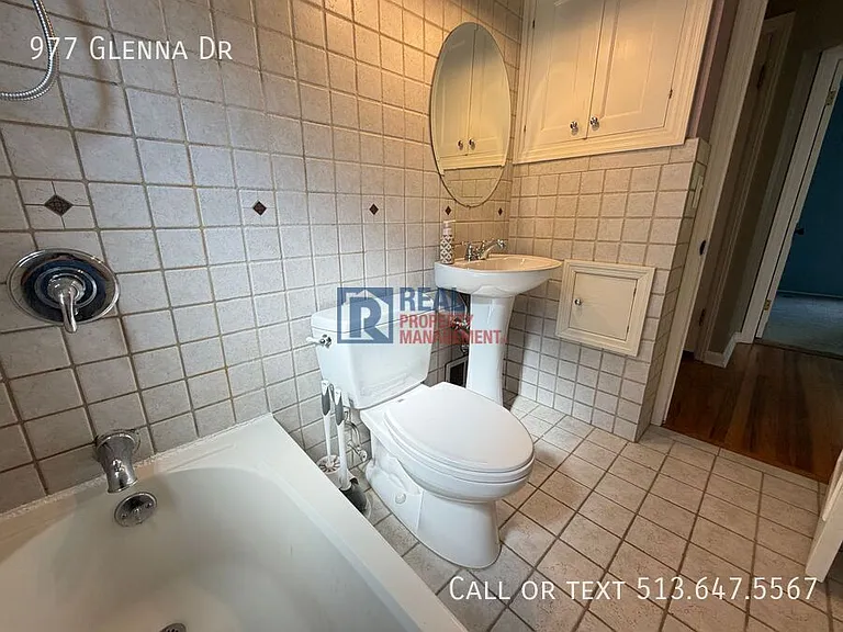 977 Glenna Dr — Photo 11