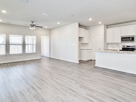 7th image of this home