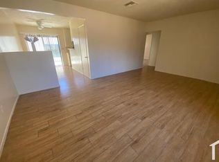 3838 W 105th St APT 4, Inglewood, CA 90303