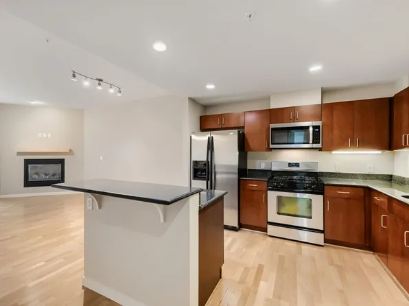 3701 Arapahoe Ave #203, Boulder, CO 80303