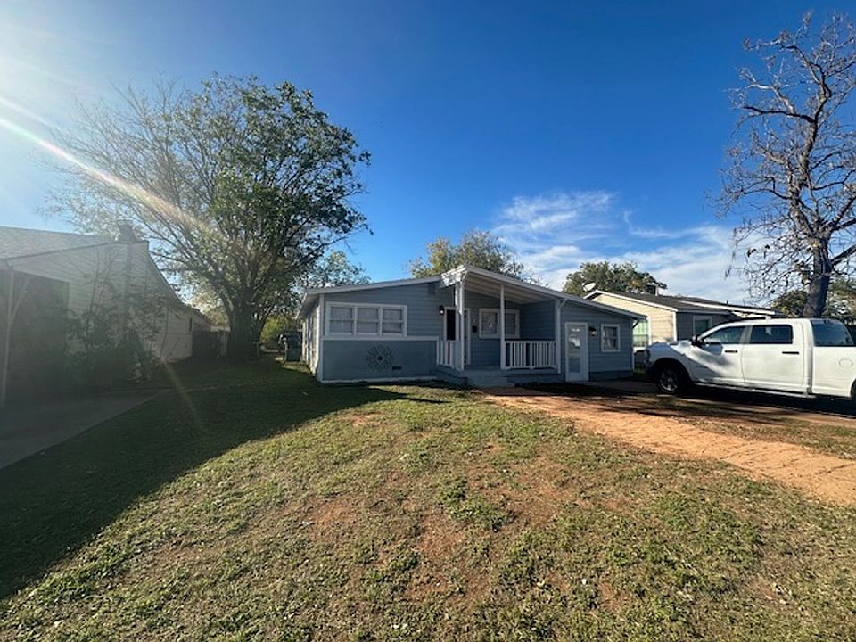 1st image of 842 S La Salle Dr