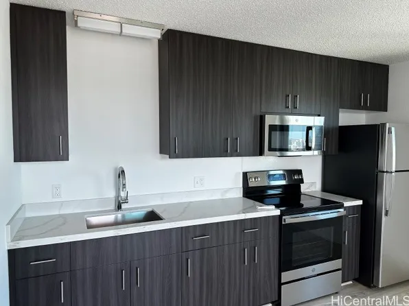 615 Keawe St #3602, Honolulu, HI 96813