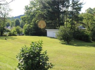 2550 Conner Ave, Hurricane, WV 25526