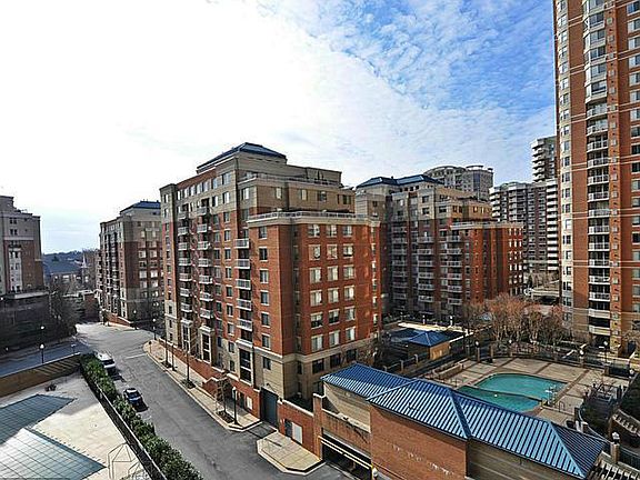 2nd image of 3800 Fairfax Dr APT 712