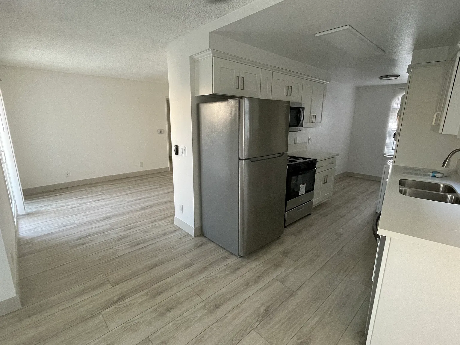 1 bed, 750 sqft, $2,595 — Photo 4