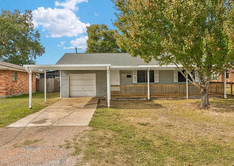 2924 Avenue A, Nederland, Tx 77627 