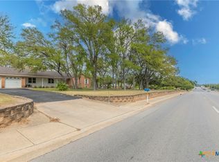 206 Lake Rd, Belton, TX 76513