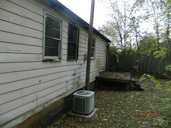 3rd image of 51 Township Road 1042