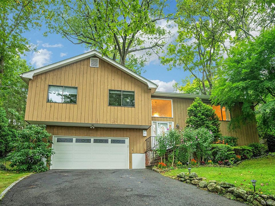 1st image of 44 Hillside Lane