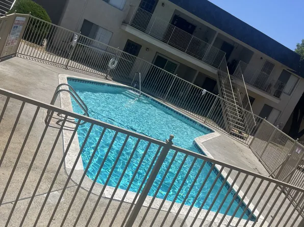 Santa Fe Springs Apartments, 11730 Florence Ave #30, Santa Fe Springs, CA 90670