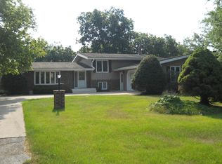 13554 Treva Dr, Morrison, IL 61270