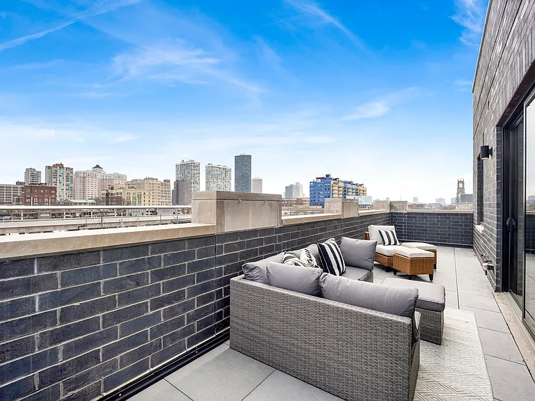 5630 N Broadway St #2E — Photo 14