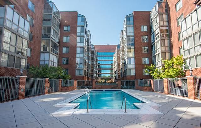 1st image of 1045 N Utah St APT 104