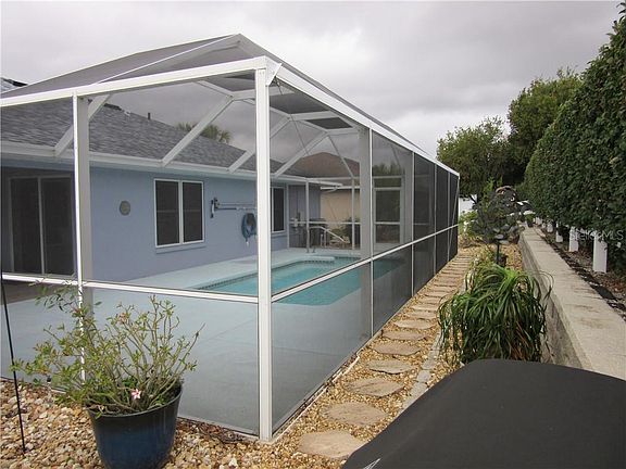 5th image of 10133 Moshie Ln
