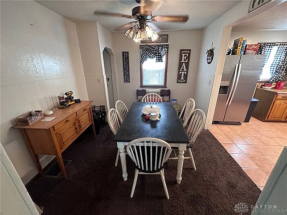 5th image of 1125 Beatrice Dr