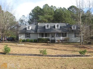657 Locust Rd, Locust Grove, GA 30248