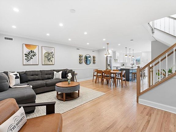 3rd image of 430 Ogden Ave APT 2