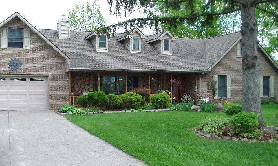 1st image of 3798 Amity Ln