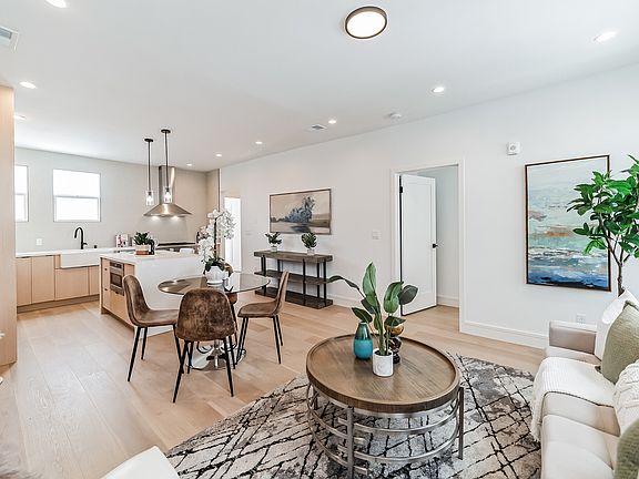 4th image of 1492 Larkin St #6F
