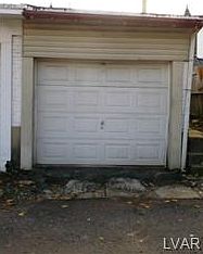 2nd image of 623 W Washington St