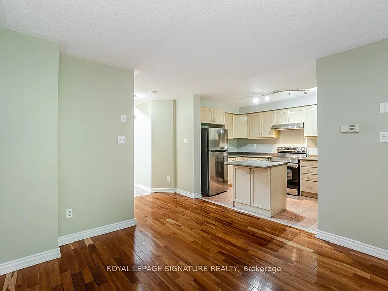 5135 Falconcrest Dr — Photo 7