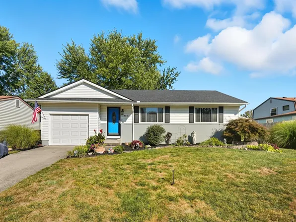 3805 Three Rivers Dr, Groveport, OH 43125