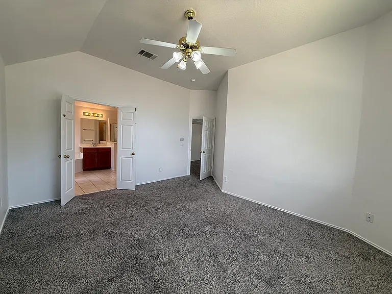 4316 Giovanni Dr — Photo 15