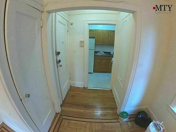 5th image of 41-34 43rd St #D-2