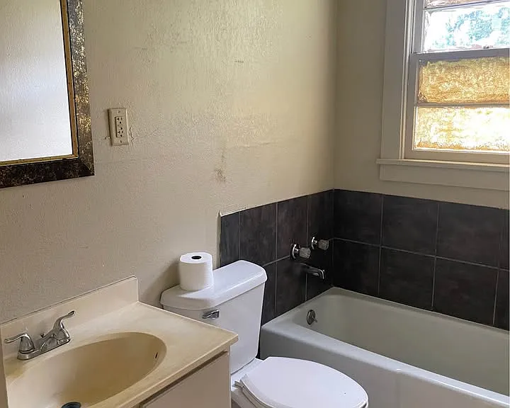 3004 Georgia St #A — Photo 2