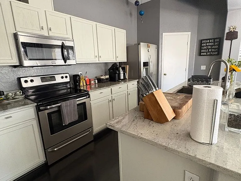 1225 N 36th St #2071 — Photo 5
