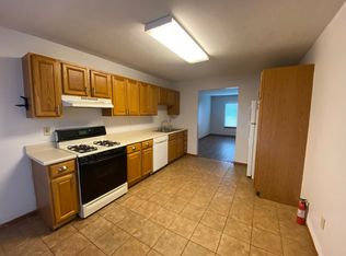 3900-3906 W Michigan, Kalamazoo, MI 49006