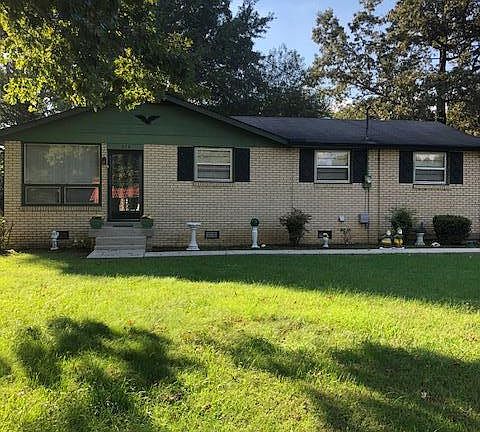 2nd image of 312 Lakeshore Dr