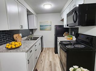Mesa Heights Apartments, Sioux Falls, SD 57106