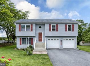 201 Weymouth Dr #L-0001, Lebanon, PA 17042
